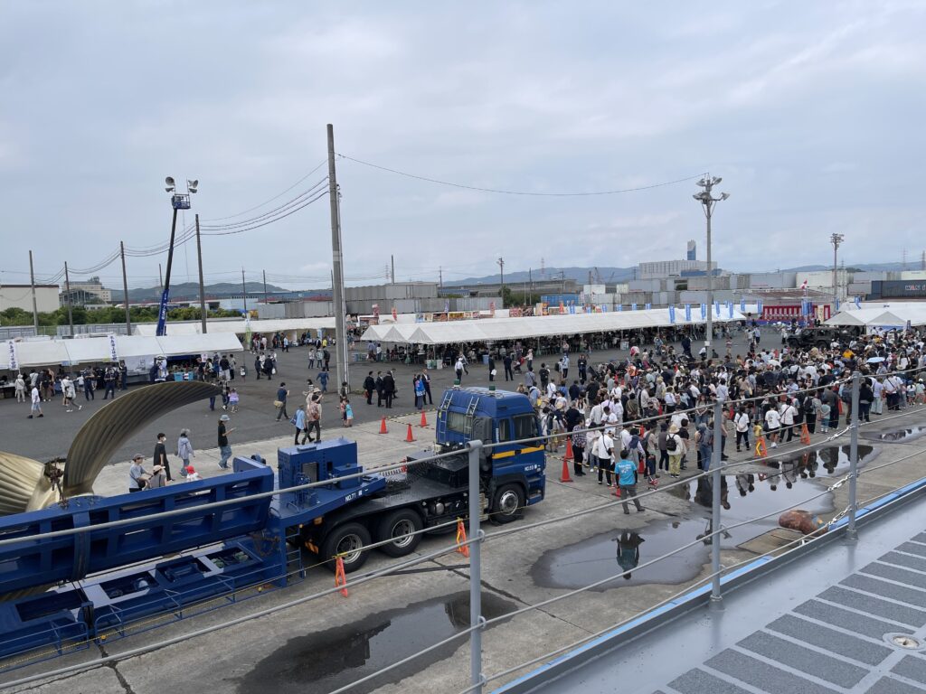 玉島ハーバーフェスティバル会場全景ステージ側