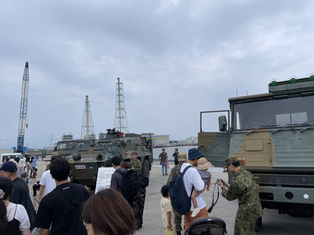 陸上自衛隊化学防護車