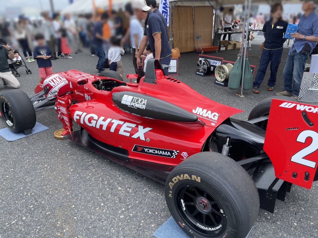 戸田レーシングのフォーミュラカー