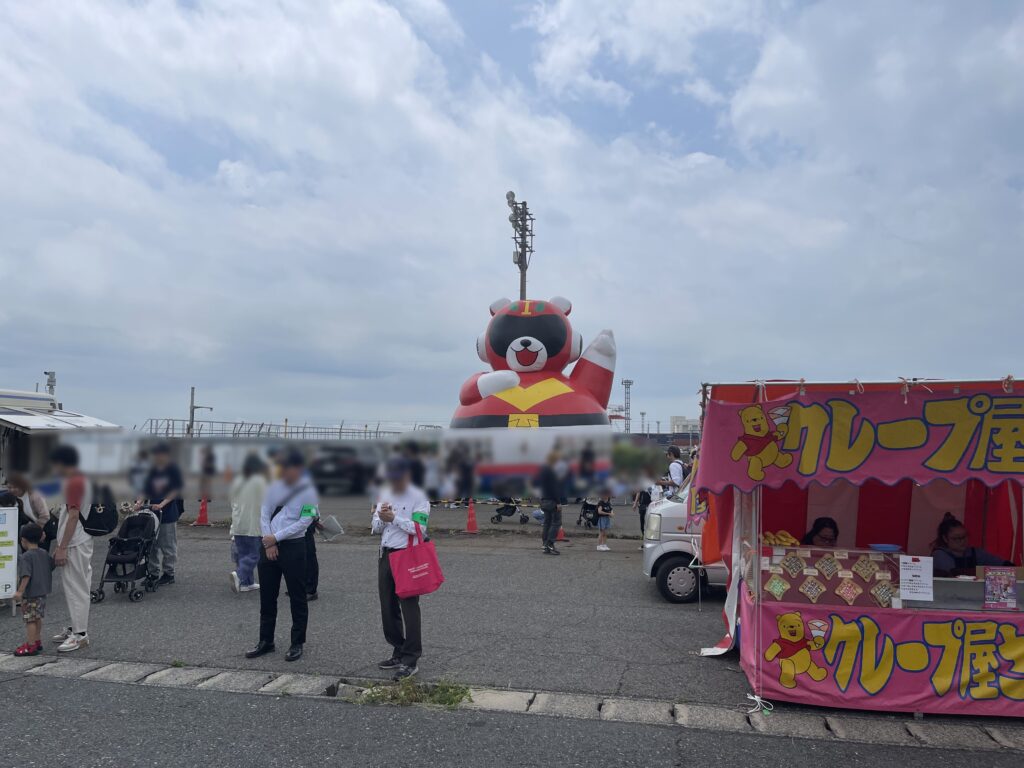 玉島ハーバーフェスティバル大型エアー遊具