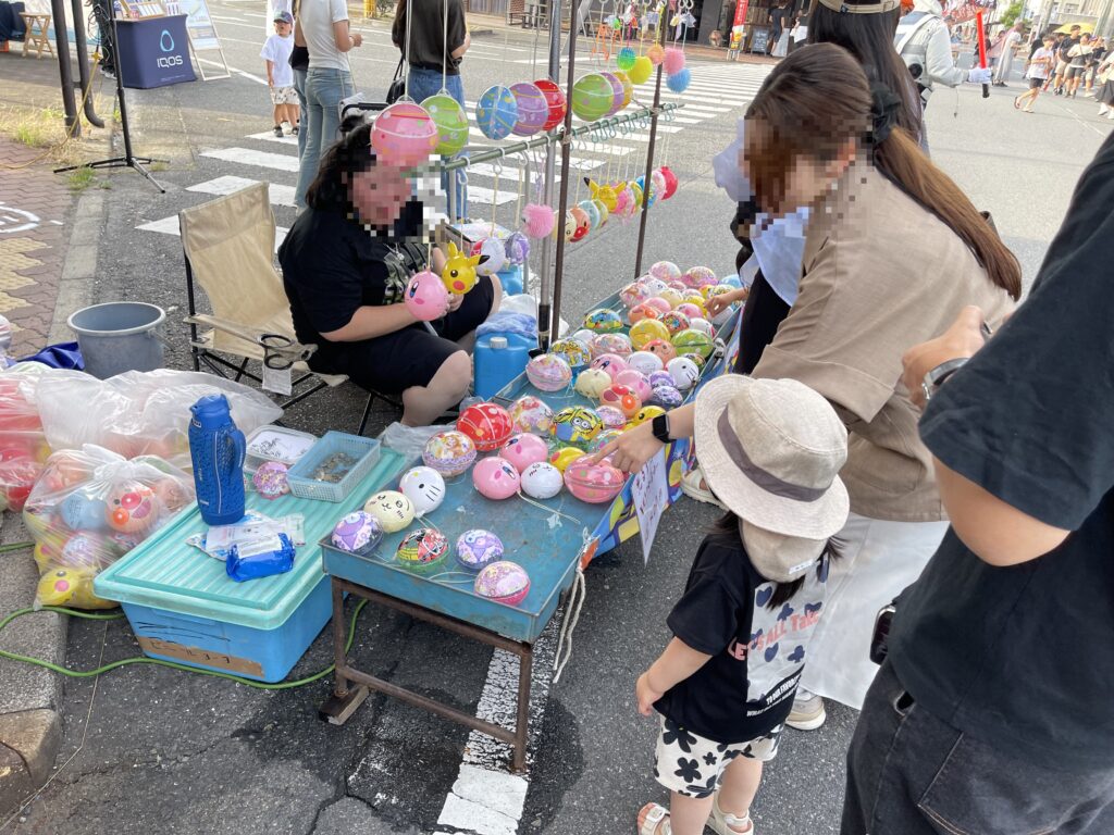水ヨーヨーの露天