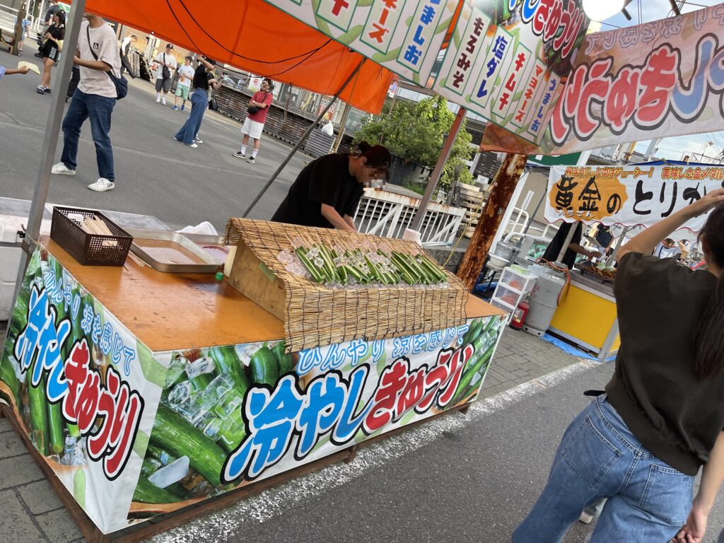 冷やしきゅうりの屋台