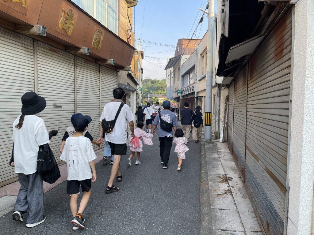 玉島銀座商店街の人通り