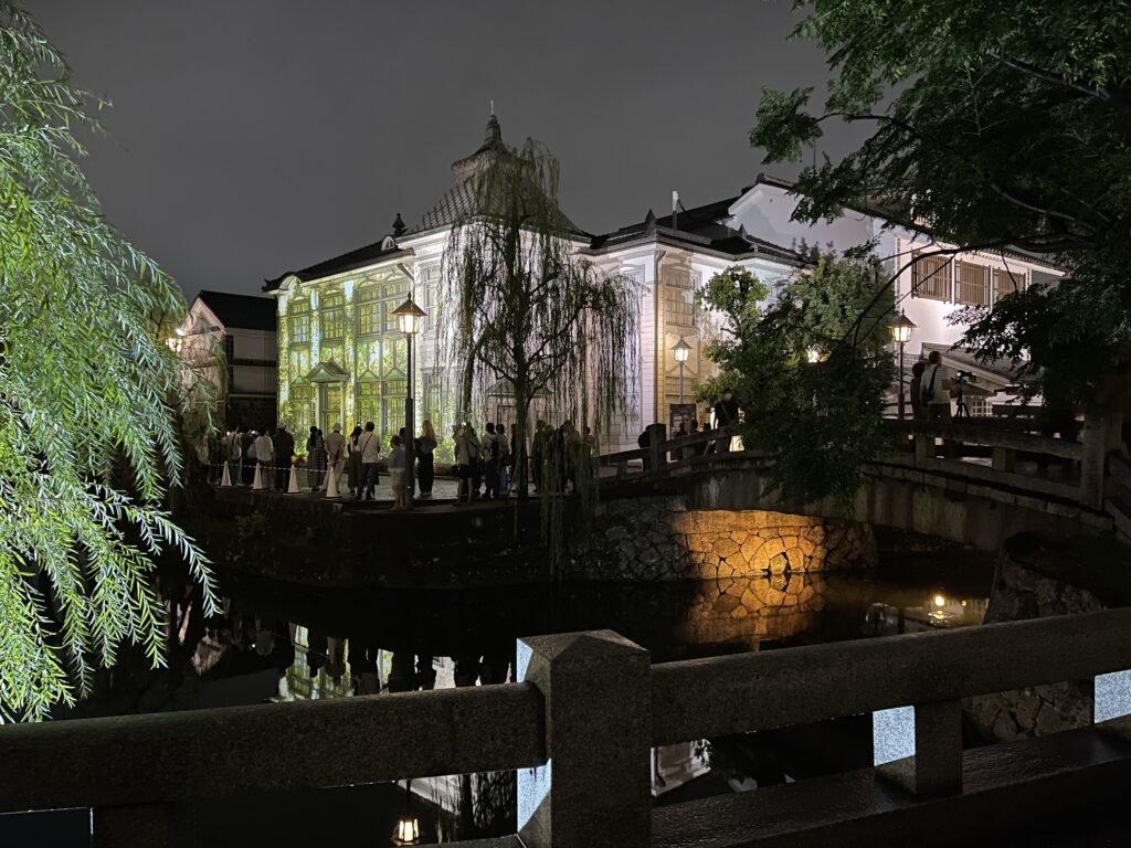 倉敷館の全景